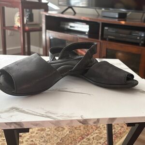 Born Black Women's Sandals